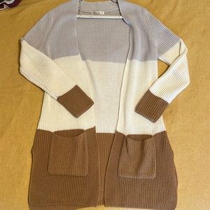 89th and Madison Tri Colored Cardigan. Small
